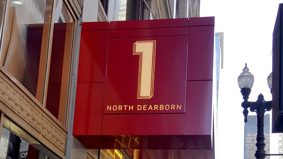 1 North Dearborn 01