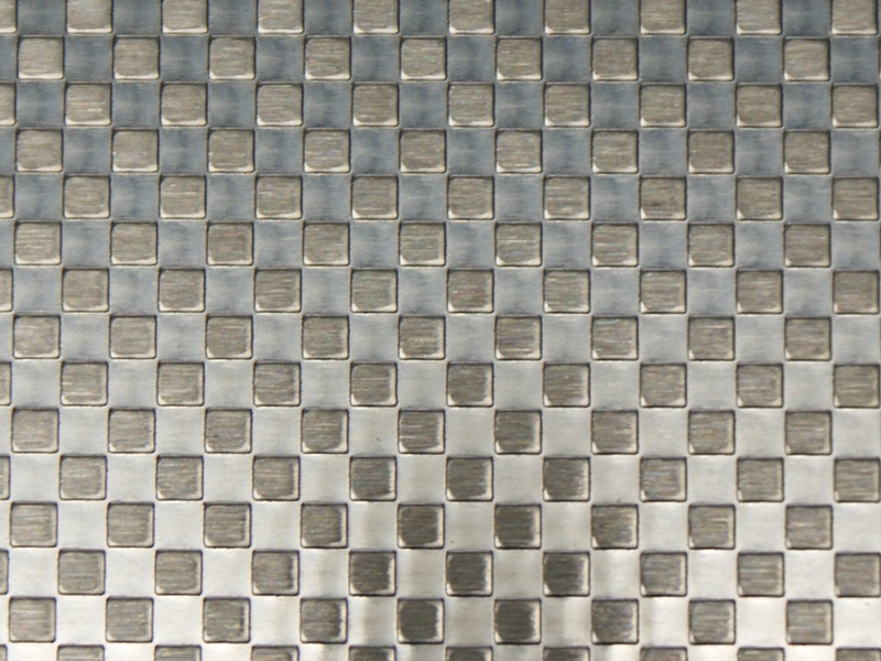 Checks Stainless Steel
