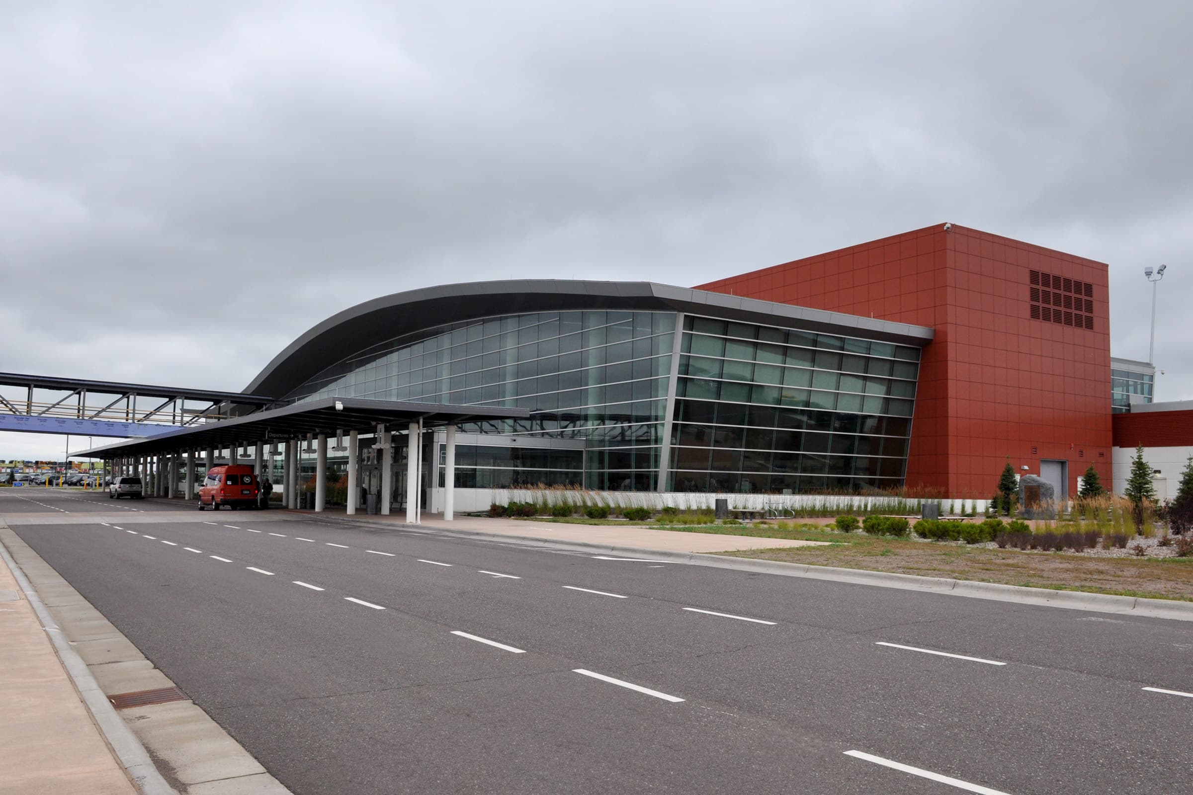 Project Duluth Int Airport Feature