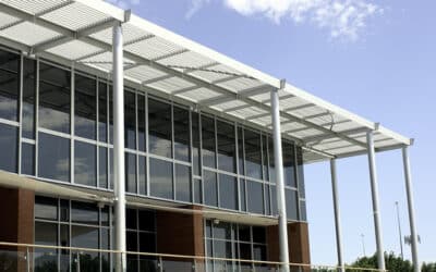 Benefits Of Cantilevered Sun Control Systems